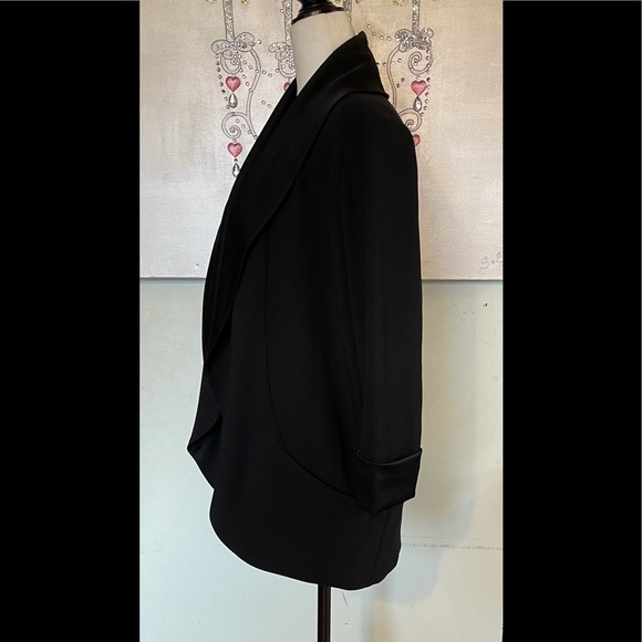 Wilfred Chevalier Jacket with Satin Lapels - Picture 4 of 11